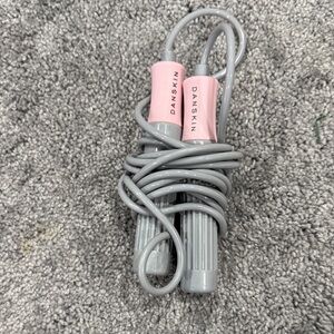 Danskin Pink and Gray‎ Fitness Jump Rope